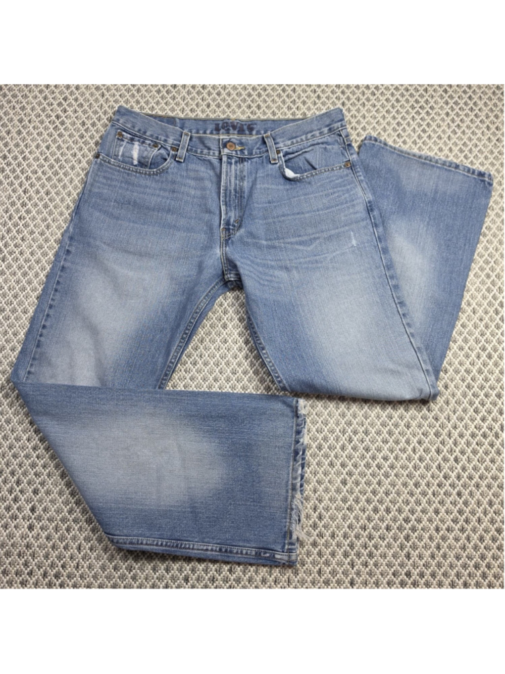 Levi’s 527 Low Boot Cut Jeans Men’s Light Wash Distressed Denim W34 L30